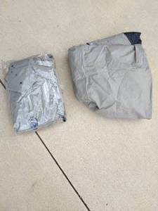 lot 607 image: Pair of Eddie Bauer Rain Suits