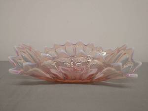 lot 46 image: Art Glass Opalescent Dish pink