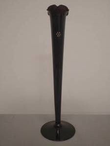 lot 54 image: Vintage Bud Vase Hand Painted Tiffin