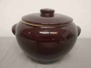 lot 60 image: Vintage Stoneware Bean Pot with Lid