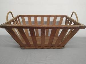 lot 67 image: Vintage Wood Basket with Handles