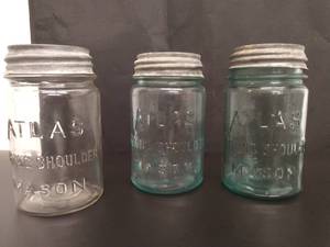 lot 85 image: Altas Strong Shoulder Mason Jars