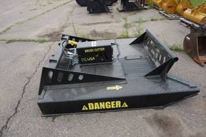 lot 18 image: Brand New Universal Mount Bobcat Skid Loader Skid Steer 72 Brush CutterBrush Hog With Push Bar
