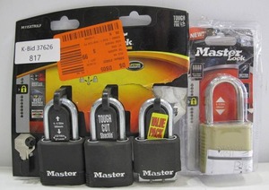 lot 817 image: Lot of 4 Master Locks - 3 Keyed and 1 Combination Lock