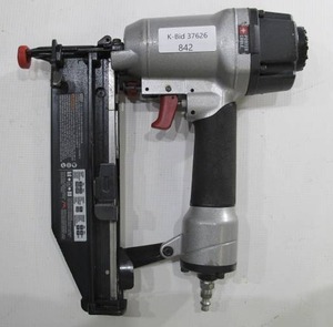 lot 842 image: Porter Cable FN250SB 16-Gauge Pneumatic Nailer