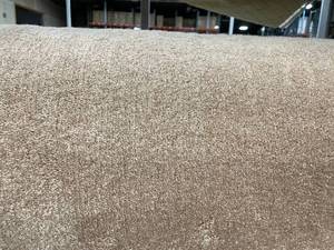 lot 765 image: 12 x 28 (336 Sq Ft) Colossal Staple Yarn Carpet