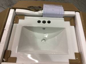 24 in. Ceramic Vanity Top with 3-Faucet Holes with White Basin Customer Returns See Pictures&nbsp