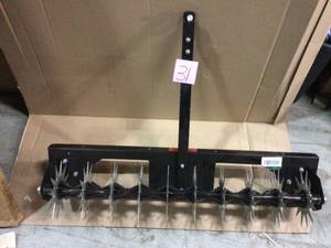 40 in. Tow-Behind Spike Aerator by Brinly-Hardy Customer Returns See Pictures&nbsp