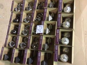 Mix and Match 1 in. Square Curtain Rod Finial in Brushed Nickel (2-Pack) Customer Returns See Pictures