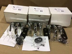 lot 56 image: Ultra Faucets UF08043C 2-Handle Chrome Non-Metallic Series Lavatory Faucet Customer Returns See Pictures 