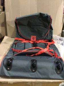 lot 76 image: Rolling duffel bag black see pictures