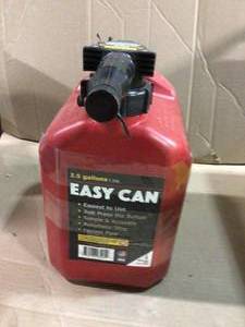 lot 100 image: 2.5 Gal. Gasoline Can with FMD by Easy Can Customer Returns See Pictures 