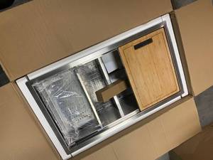 lot 109 image: Glacier Bay All-in-One Undermount Stainless Steel 33 in. 5050 Double Bowl Kitchen Workstation Sink with Accessory Kit (in good condition) (see pictures carefully)