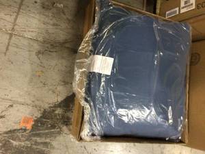 lot 164 image: Pallet of 10 boxes of Pa360-003 Ashley Furniture Abbots Court Back Cushion not used