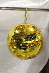 lot 929 image: Disco Mirror Ball Gold 15D