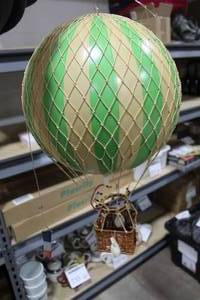 lot 945 image: Travels Light Royal Aero 11 AP163G True Green (in box)