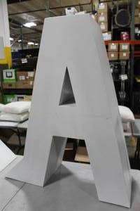 lot 918 image: Letter A White 41Lx15Wx48H