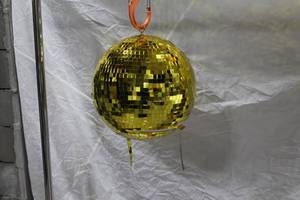 lot 983 image: Disco Mirror Ball Gold 16D