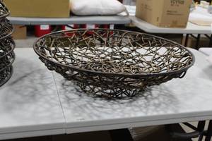 lot 1100 image: Lot of (6) MetalWicker Table Centerpiece Holder 24Dx6H