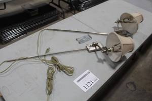 lot 1121 image: Lot of (2) Wall-Mount Lights