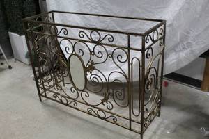 lot 1130 image: Metal Table Stand 43Lx14Wx32H