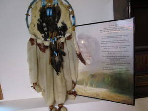 lot 71 image: Dream catcher, Sioux Prayer in post...