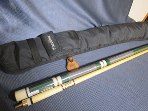 lot 82 image: New pool cue four piece adjustable ...