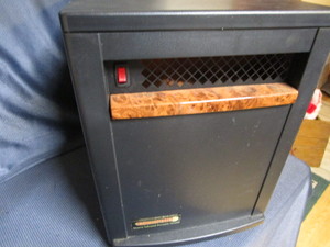 lot 98 image: Quartz infrared portable heater, te...