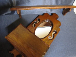 lot 100 image: Mirror & plant hanger 10x8.25, Pl...