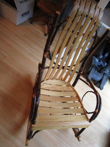 lot 101 image: Bentwood Amish style rocker...