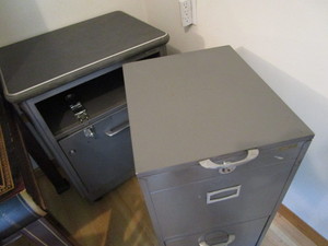 lot 130 image: File - roller with flip top 15Wx18...