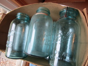 lot 141 image: Vintage blue glass canning jars, te...