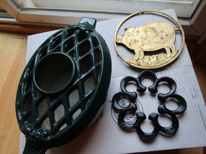 lot 164 image: Cast iron evaporator, for stove, 2-...