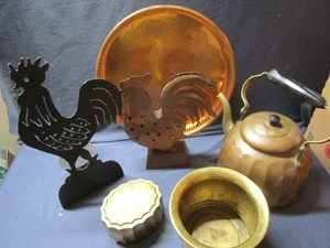 lot 189 image: Rooster candle stand & votive, bras...