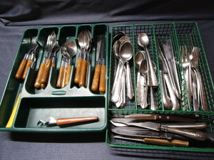 lot 200 image: Stainless tableware - set for four ...