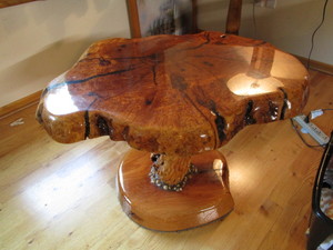 lot 31 image: Natural wood table, 28x24x21H...