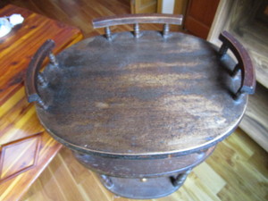 lot 255 image: Occasional table, 16Wx12Dx31H...