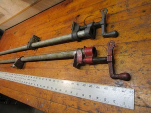 lot 352 image: Pipe clamps 1, Mays 48 aluminum s...