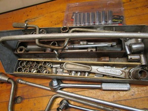 lot 365 image: Sockets, ratchet, speed wrench, 38...