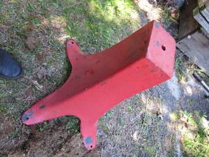 lot 419 image: Metal base 18x14x19H...