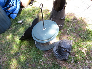 lot 429 image: Bird feeder, squirrel guard, owl de...