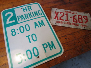 lot 457 image: Parking sign - 2 hour, license plat...