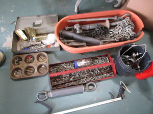 lot 478 image: Hardware new hinges, lag bolts...