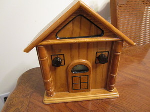 lot 503 image: Classic Collectors Edition radio 9...