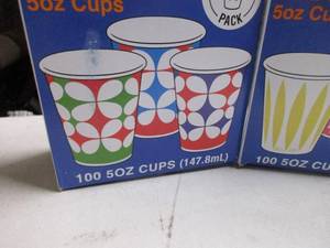 lot 73 image: Dixie Cups