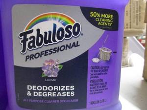 lot 125 image: Fabuloso Cleaner