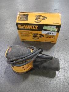 lot 28 image: Dewalt 3 Amp Corded 5 in. Variable Speed Random Orbital Sander, DWE6423 - Used.