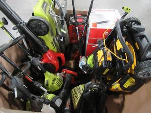 lot 74 image: WHOLESALE MIXED PALLET OF MICELLANOUS OUTDOOR POWER TOOLS - MOWERS, BLOWERS, WHIPS AND MORE