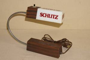 lot 5 image: Vintage Schlitz Beer Desk Lamp