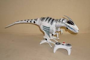 lot 33 image: WowWee Large Robo Raptor Robot Toy with Remote